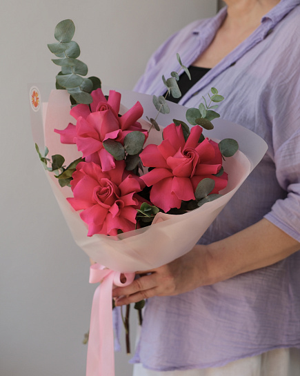 Букет из 3 роз сорта "Пинк Флойд" с доставкой по Астане