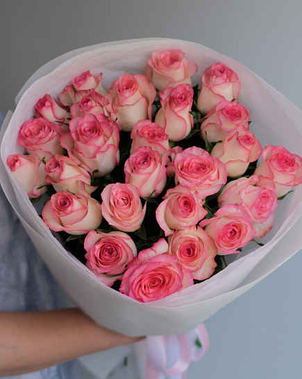 Букет из 25 роз Джумилия с доставкой по Астане