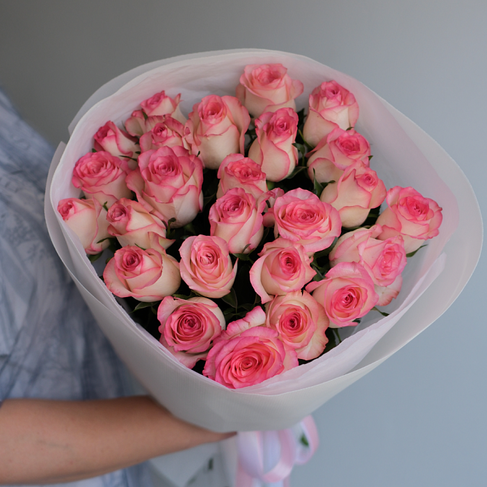 Букет из 25 роз Джумилия